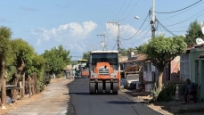 Pavimentação no bairro Nossa Senhora de Fátima com asfaltamento, em Sousa 