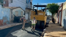 Asfalto no Frei Damião