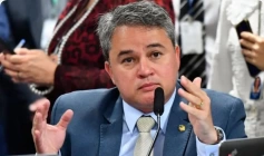 Senador, Efraim Filho