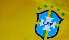 Brasil arranca empate com a Argentina