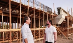 Prefeito Bal Lins e o vice Ramon em visita a ponte sobre o Rio Piranhas