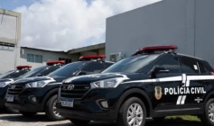 Viatura da Polícia Civil