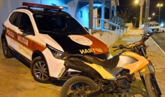 Motocicleta apreendida pela polícia militar em Catolé do Rocha 