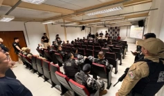 Apreensão de 03 armas de fogo, 05 veículos roubados e 04 prisões