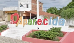 Letreiro com o nome Aparecida 