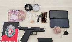 Arma e droga apreendidas em ação da PM 