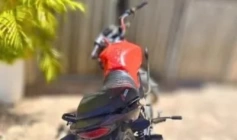 Moto com restrição de furto apreendida