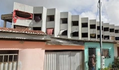 Estrutura inacabada do antigo Hotel Cabo Branco, em João Pessoa 