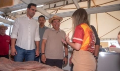 Adriano Galdino ao lado de Lucas Ribeiro