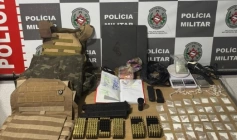 Apreensão de materiais de grupo suspeito de atuar no tráfico
