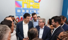 Governador João Azevêdo e o ministro da Educação, Camilo Santana