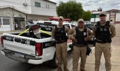 Moto furtada recuperada pela PM