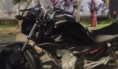 Apreensão de motocicleta com restrição de roubo