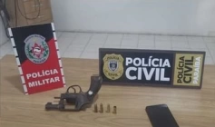 Arma e munições apreendidas em ação da PM
