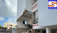 Desabamento de parte da estrutura de prédio em JP