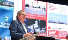 João Azevêdo apresentando as ações do Governo em 2025 