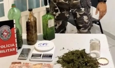 Material ilícito apreendido em ação da Polícia Militar