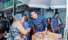 Lucas Ribeiro participa da Festa de Santos Reis em Tacima e celebra conclusão da estrada entre a cidade e o distrito do Braga