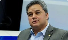Senador, Efraim Filho
