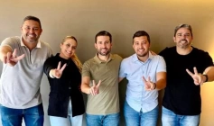 Deputado estadual Michel Henrique (Republicanos) recebendo apoios no Agreste