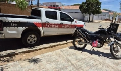 Motocicleta adulterada apreendida pela PM em Brejo dos Santos 