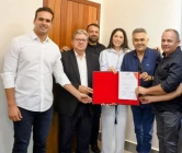 Assinatura de portarias para fortalecer setor de laticínio