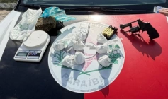 Material ilícito apreendido em ação da Polícia Militar