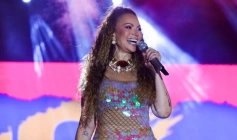 Cantora Solange Almeida