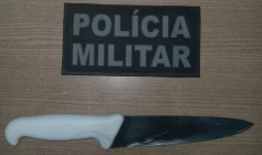 Faca usada em assalto em Campina Grande