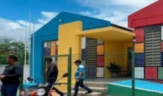 Escola Antônio Meira, em Aparecida 