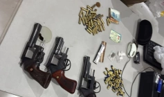 Armas e munições apreendidas pela Polícia Militar