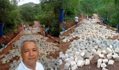 Prefeitura de São Francisco inicia nova etapa de pavimentação da estrada de acesso à Serra do Comissário