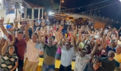 Associados com o Deputado Wellington Roberto