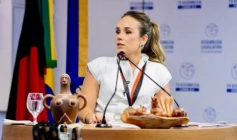 Entrega da Medalha Epitácio Pessoa à segunda-dama do Estado, Camila Mariz