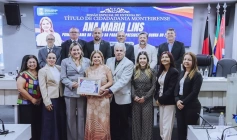 Primeira-dama recebe Título de Cidadã de Monteiro e agradece honraria a todos que contribuem com o artesanato