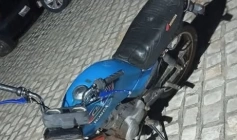 Motocicleta apreendida pela polícia militar em Uiraúna 