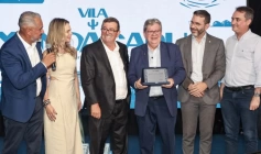 João Azevêdo em visita às obras do Acquaí Park