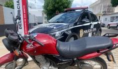 Moto recuperada pela polícia militar em Paulista 