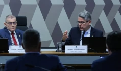 Relator da CPI, senador Alessandro Vieira (MDB-SE)
