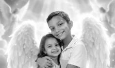 José Davy Rocha Alecrim (14 anos) e Maria Isabella (8 anos)