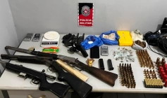 Armas de fogo apreendidas pela polícia militar em Santa Rita 