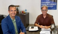 Deputado Jutay Meneses e o coordenador estadual do DNOCS, Alberto Gomes