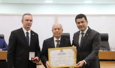 Medalha de Mérito Jurídico ao advogado João Gonçalves