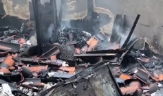 Imagens do incêndio em residência no bairro Raquel Gadelha, em Sousa