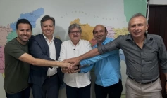 Júnior Araújo, João Azevêdo e lidernças de Junco do Seridó 