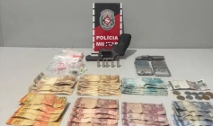 Material ilícito apreendido em ação da Polícia Militar