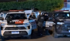 Prisão de homem por ameaça e porte ilegal de arma