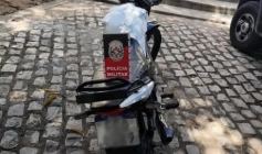 Moto com suspeita de clonagem apreendida em Monte Horebe 