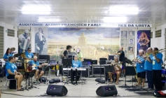 Ensaios de artistas para eliminatórias do Festival de Música