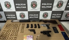 Armas e munições apreendidas pela Polícia Militar